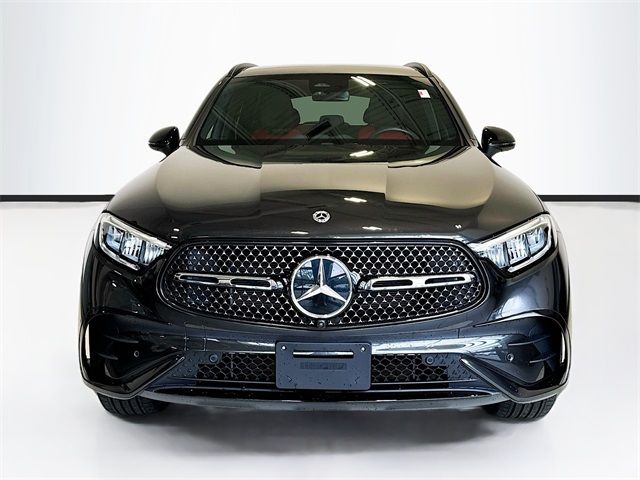 2023 Mercedes-Benz GLC 300