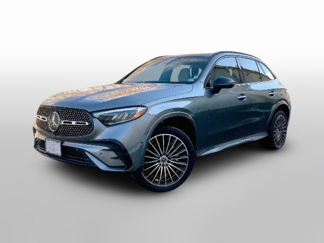 2023 Mercedes-Benz GLC 300