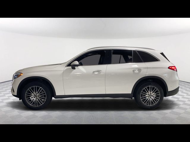 2023 Mercedes-Benz GLC 300