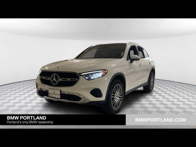 2023 Mercedes-Benz GLC 300