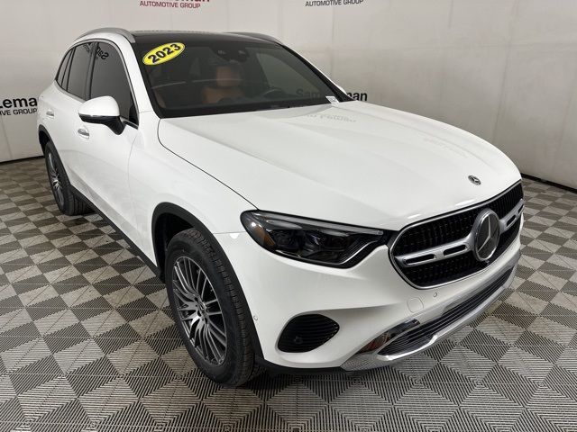 2023 Mercedes-Benz GLC 300