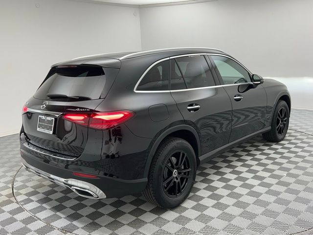 2023 Mercedes-Benz GLC 300