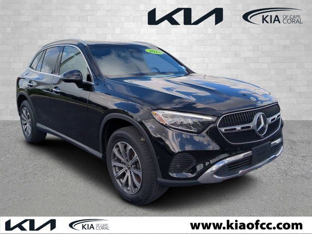 2023 Mercedes-Benz GLC 300