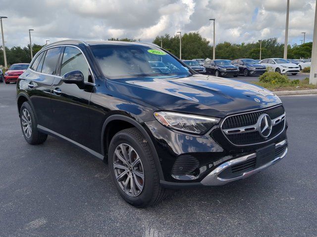 2023 Mercedes-Benz GLC 300