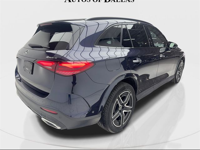 2023 Mercedes-Benz GLC 300