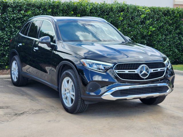 2023 Mercedes-Benz GLC 300