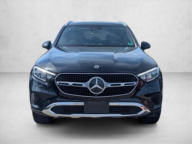 2023 Mercedes-Benz GLC 300