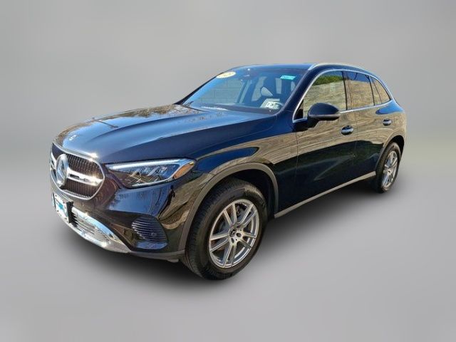 2023 Mercedes-Benz GLC 300