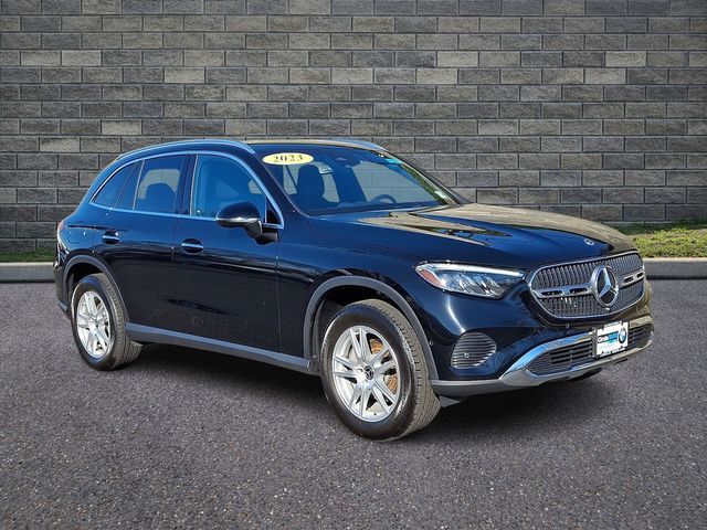 2023 Mercedes-Benz GLC 300