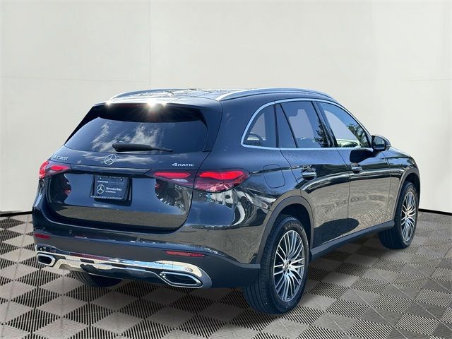2023 Mercedes-Benz GLC 300
