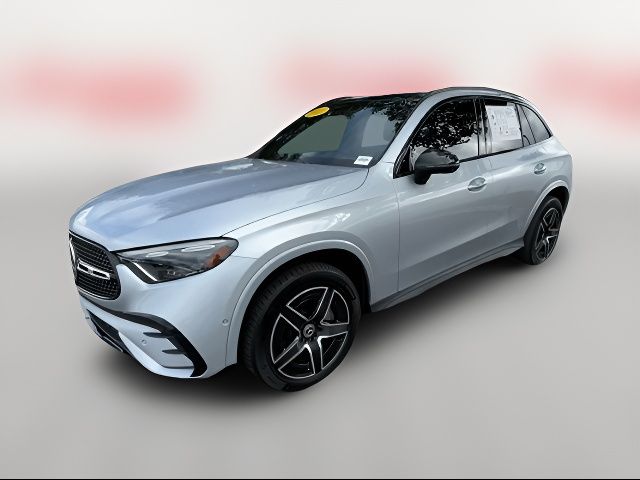 2023 Mercedes-Benz GLC 300