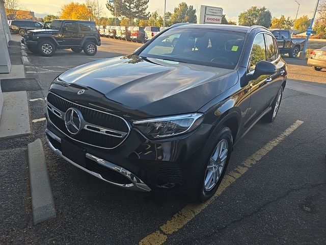 2023 Mercedes-Benz GLC 300