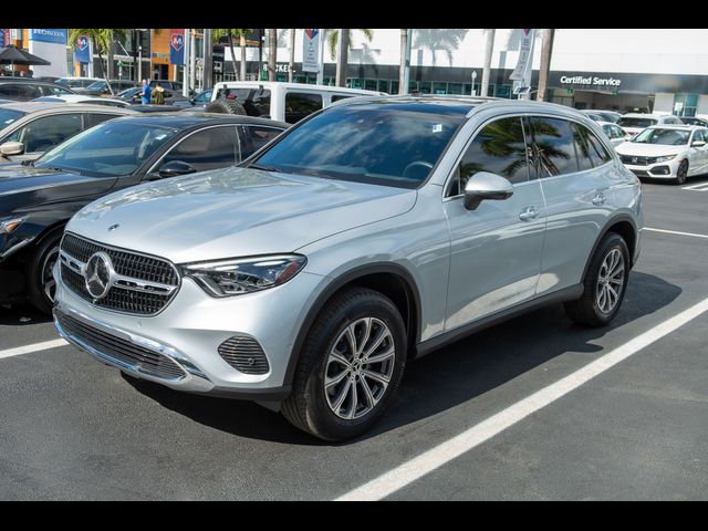 2023 Mercedes-Benz GLC 300