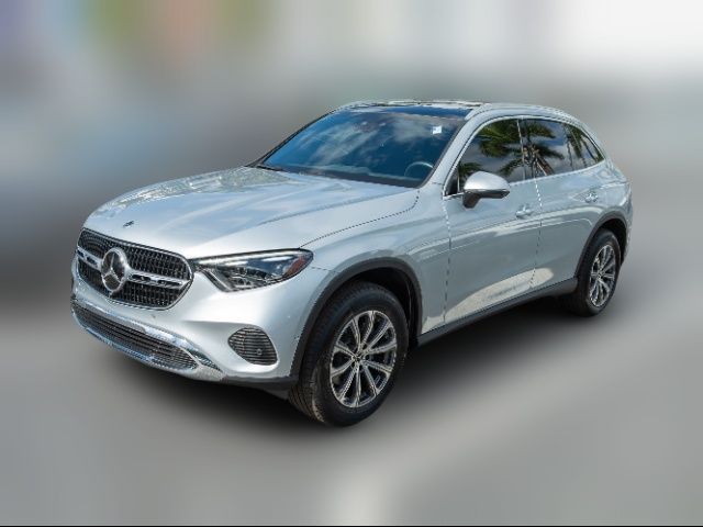 2023 Mercedes-Benz GLC 300