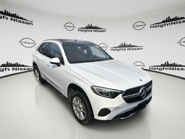 2023 Mercedes-Benz GLC 300