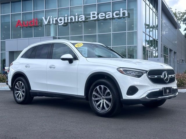 2023 Mercedes-Benz GLC 300