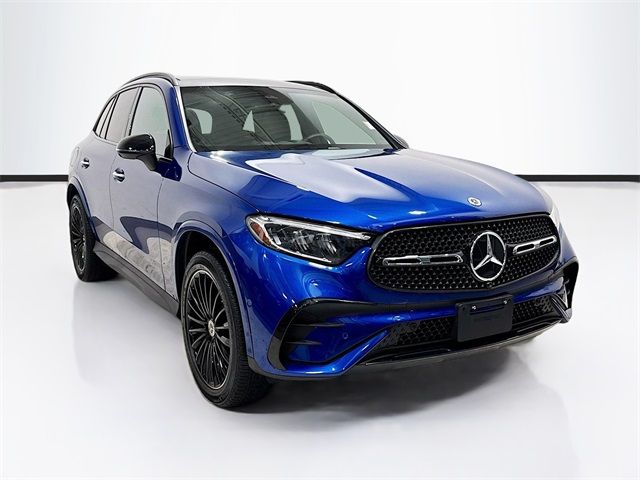 2023 Mercedes-Benz GLC 300