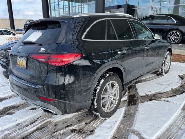 2023 Mercedes-Benz GLC 300