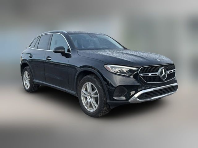 2023 Mercedes-Benz GLC 300