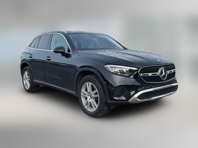 2023 Mercedes-Benz GLC 300