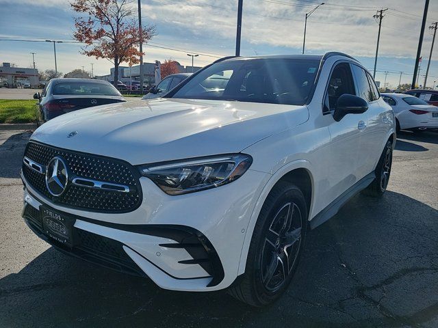 2023 Mercedes-Benz GLC 300