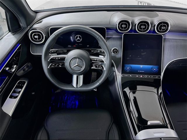 2023 Mercedes-Benz GLC 300