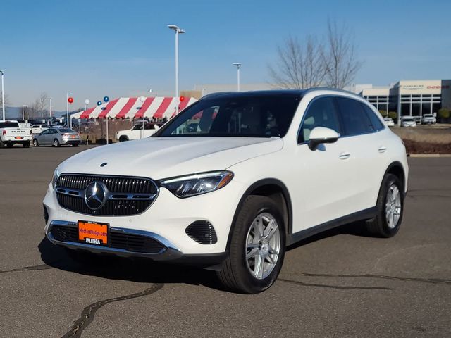 2023 Mercedes-Benz GLC 300