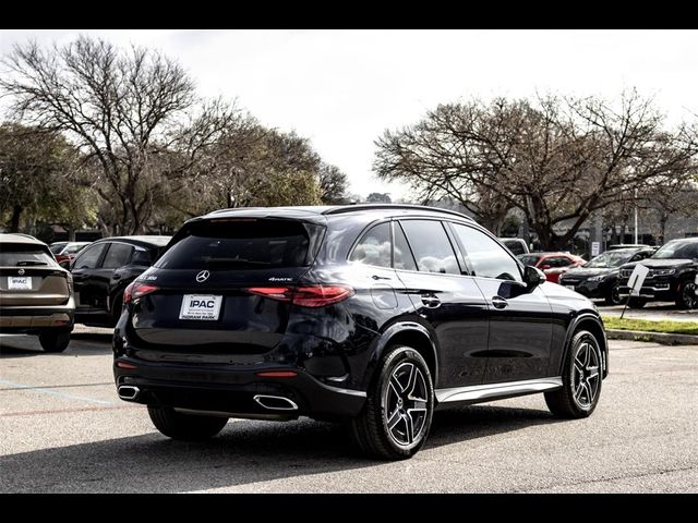 2023 Mercedes-Benz GLC 300