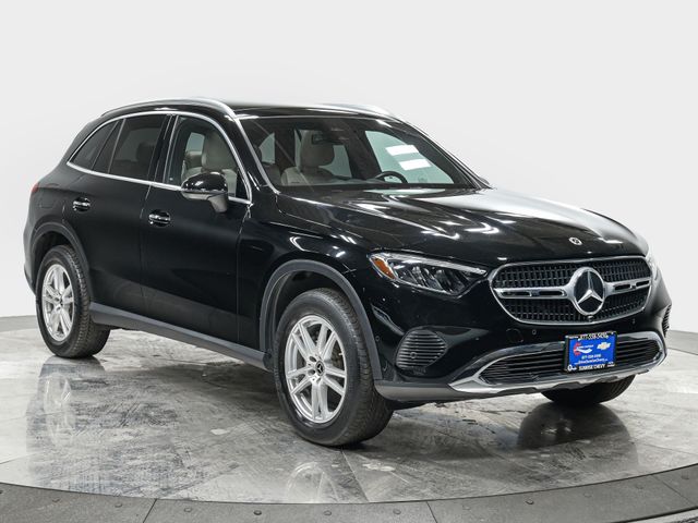 2023 Mercedes-Benz GLC 300
