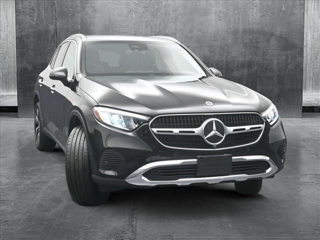 2023 Mercedes-Benz GLC 300