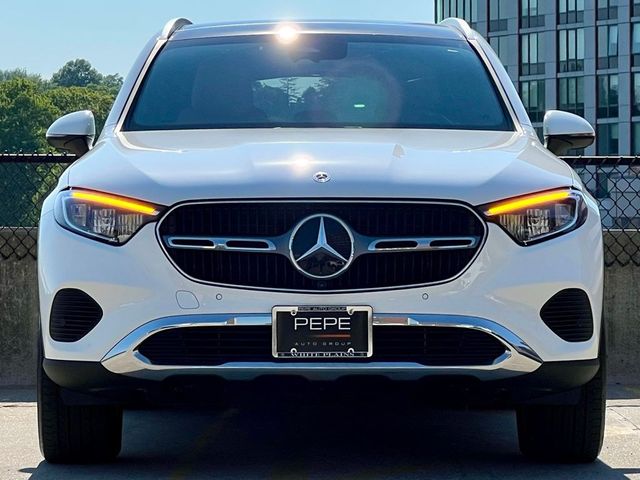 2023 Mercedes-Benz GLC 300