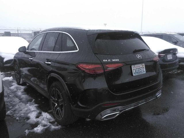 2023 Mercedes-Benz GLC 300