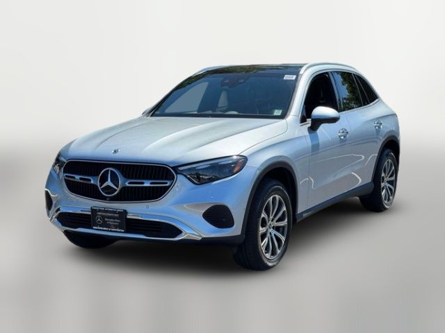2023 Mercedes-Benz GLC 300