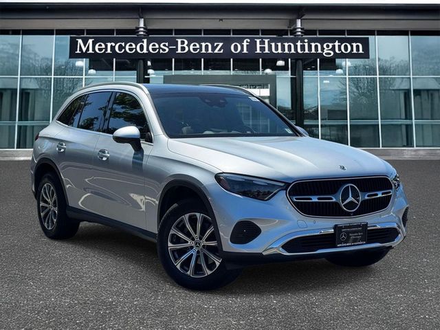 2023 Mercedes-Benz GLC 300