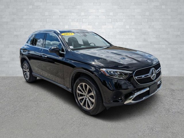 2023 Mercedes-Benz GLC 300