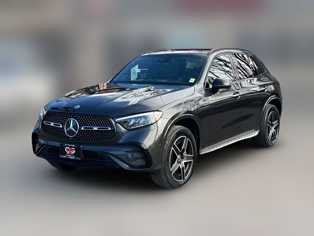2023 Mercedes-Benz GLC 300