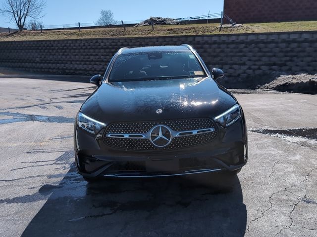 2023 Mercedes-Benz GLC 300