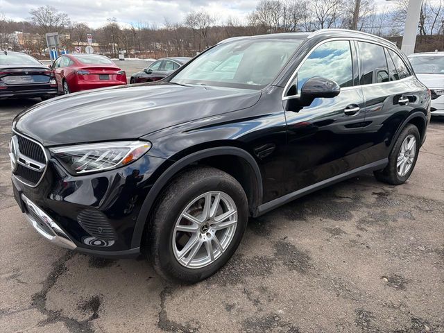 2023 Mercedes-Benz GLC 300