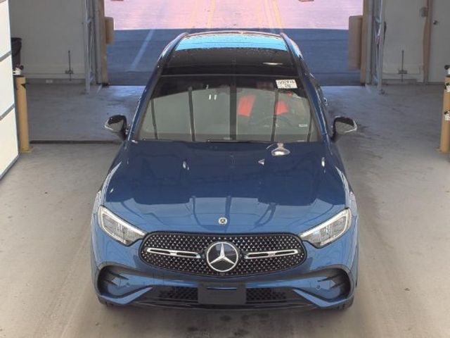 2023 Mercedes-Benz GLC 300