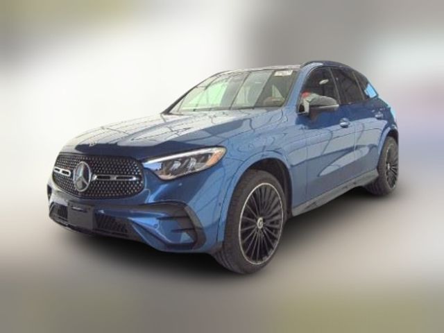 2023 Mercedes-Benz GLC 300