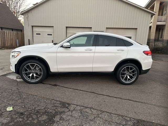 2023 Mercedes-Benz GLC 300