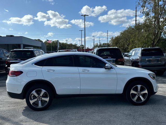 2023 Mercedes-Benz GLC 300