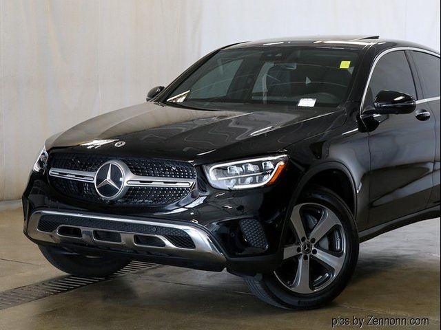 2023 Mercedes-Benz GLC 300