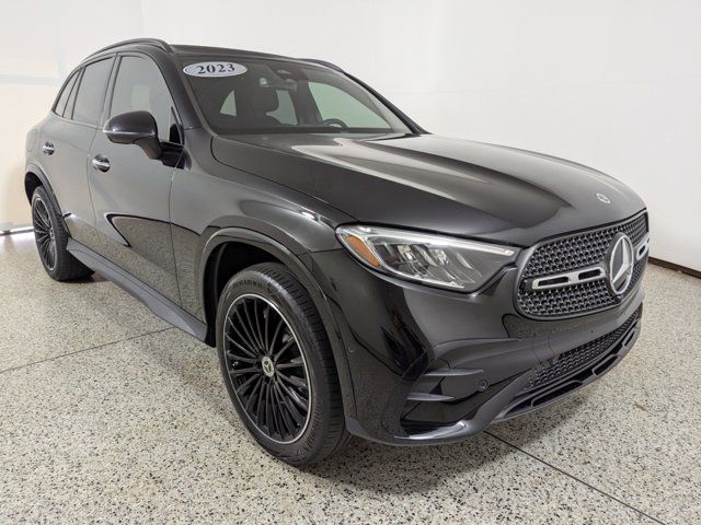 2023 Mercedes-Benz GLC 300