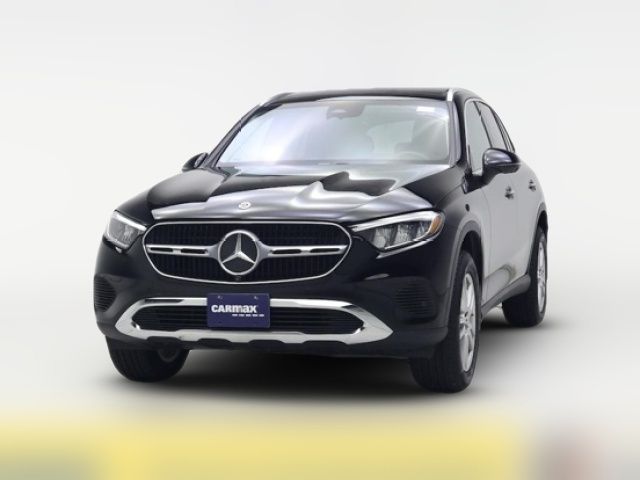 2023 Mercedes-Benz GLC 300