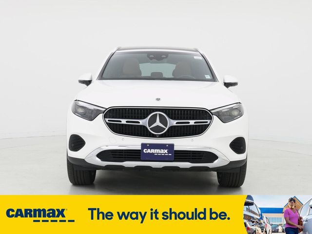 2023 Mercedes-Benz GLC 300