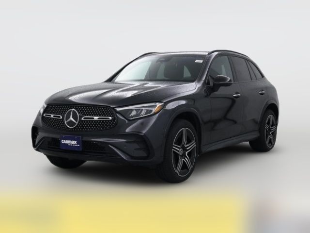 2023 Mercedes-Benz GLC 300