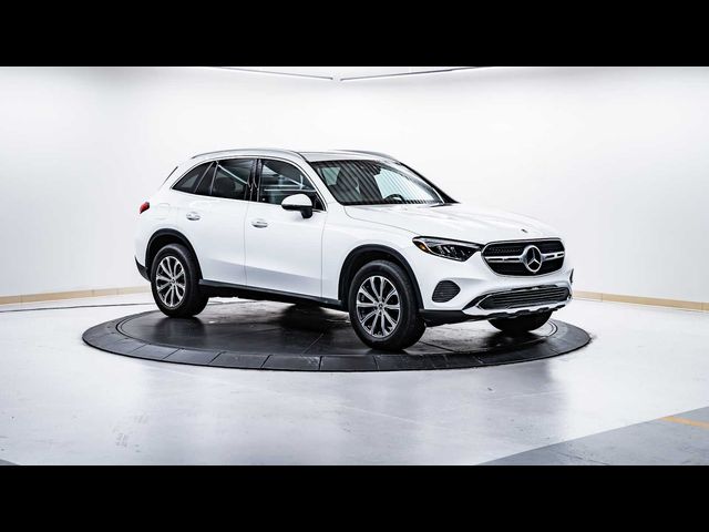 2023 Mercedes-Benz GLC 300