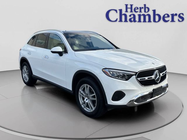 2023 Mercedes-Benz GLC 300