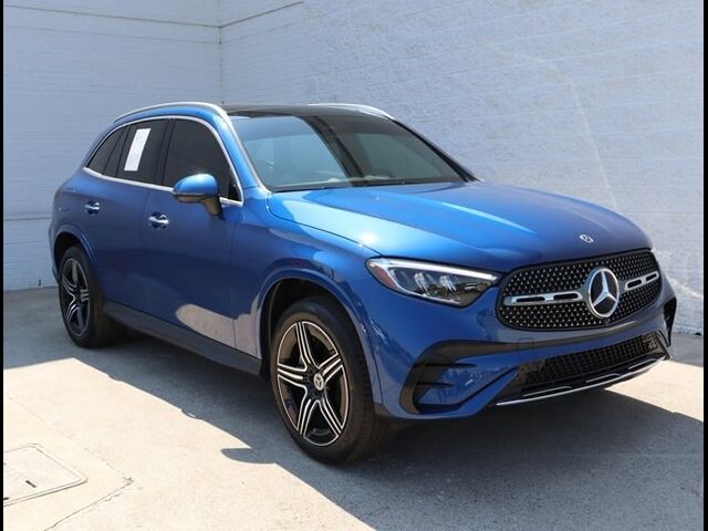 2023 Mercedes-Benz GLC 300